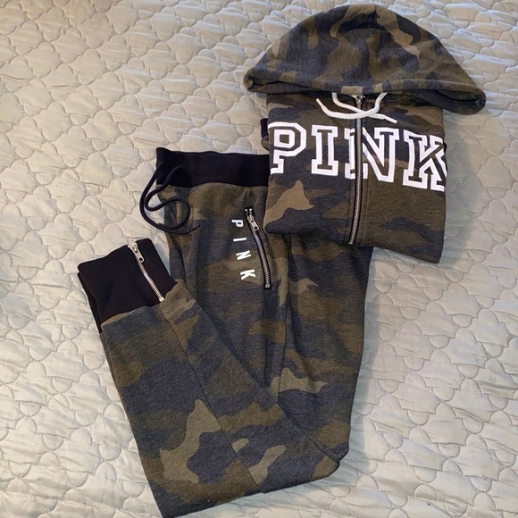 Pink Victoria's Secret Full Zip Camouflage Jacket & Matching Jogger Sweatpants
